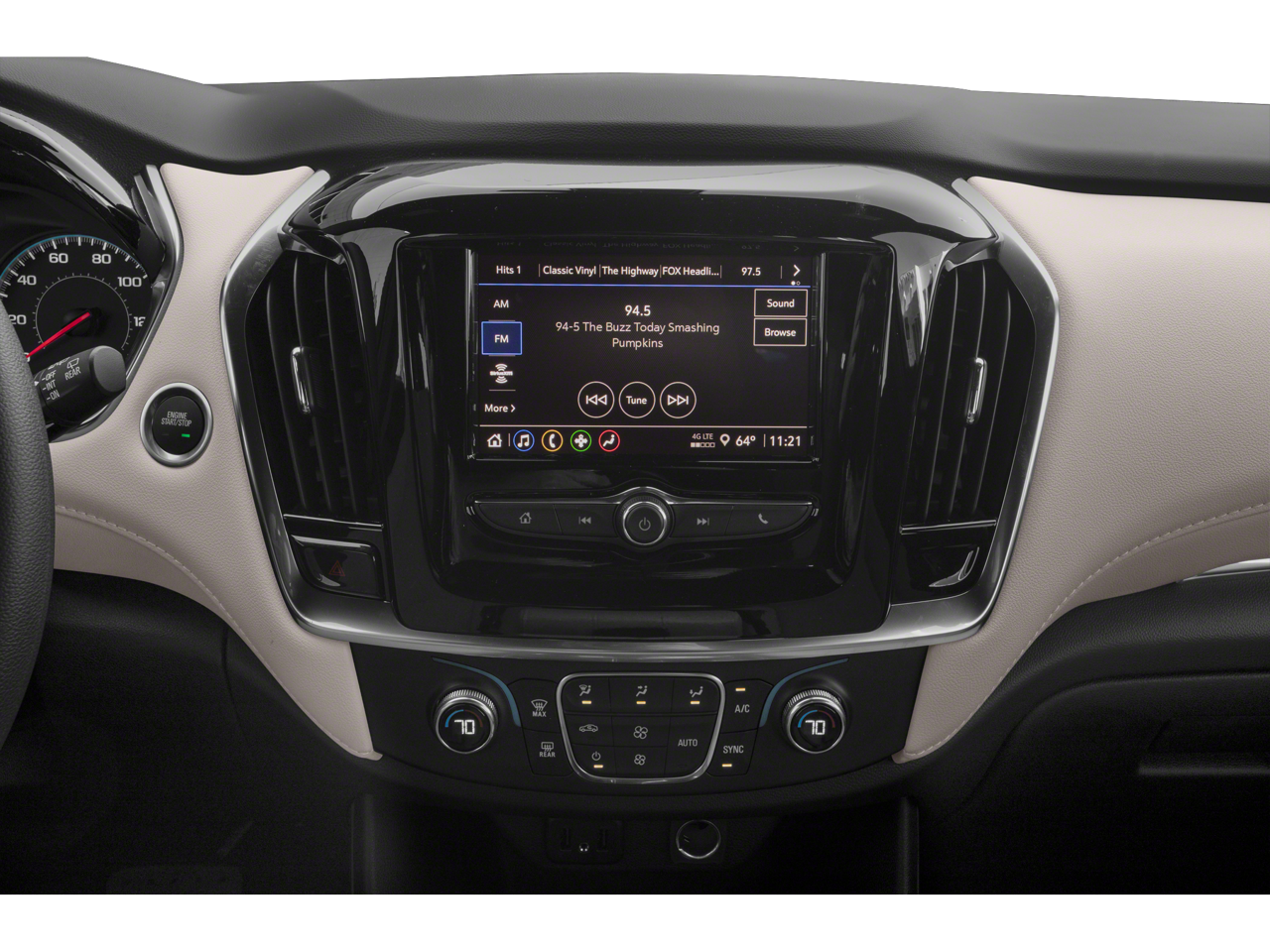 2023 Chevrolet Traverse Base