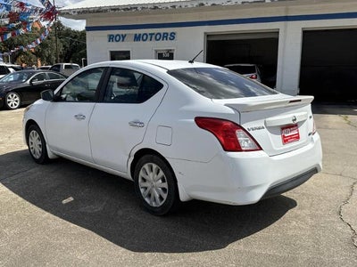2016 Nissan Versa SV