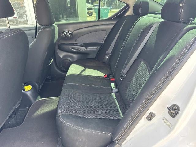 2016 Nissan Versa SV