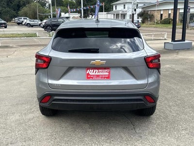 2024 Chevrolet Trax LS
